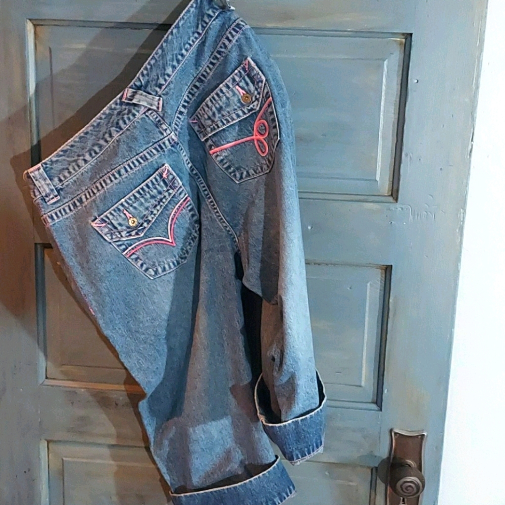 ‼️4/$20. S.T.O.crop jeans w/pink 12